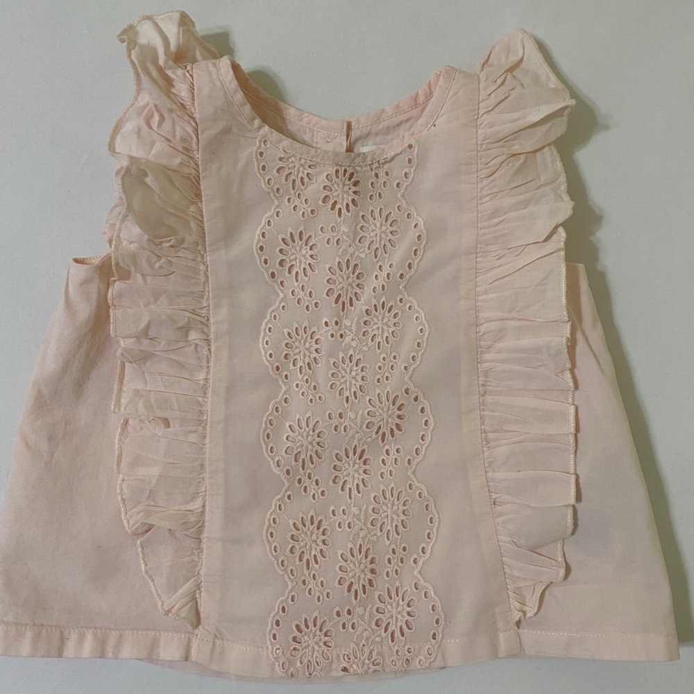 Eyelet top